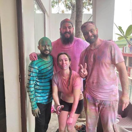 Ira Homestay Mathura - Divine Spiritual Stay Екстер'єр фото