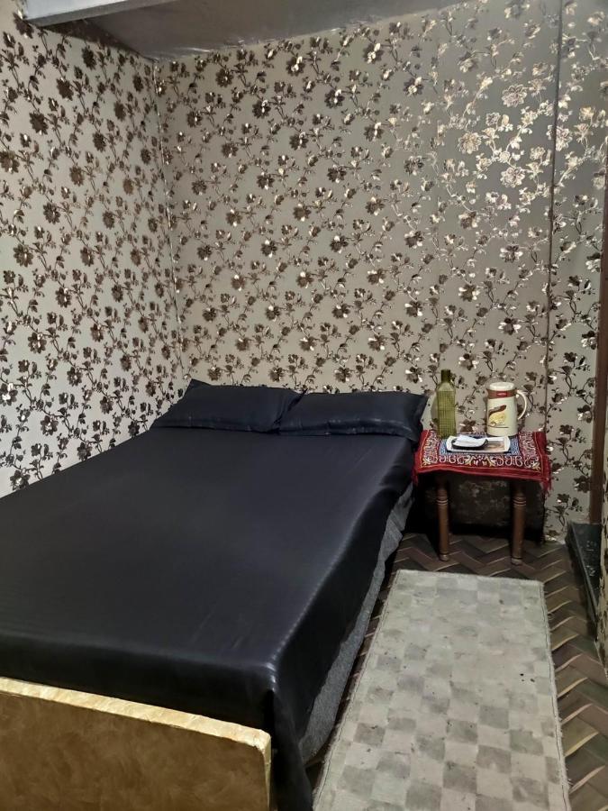 Ira Homestay Mathura - Divine Spiritual Stay Екстер'єр фото